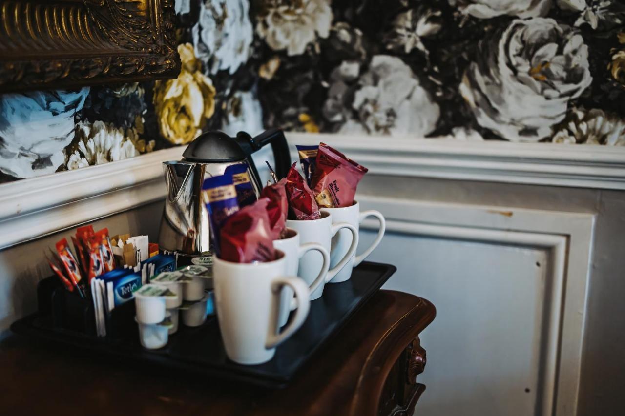 Brook Hall Hotel Childer Thornton Εξωτερικό φωτογραφία